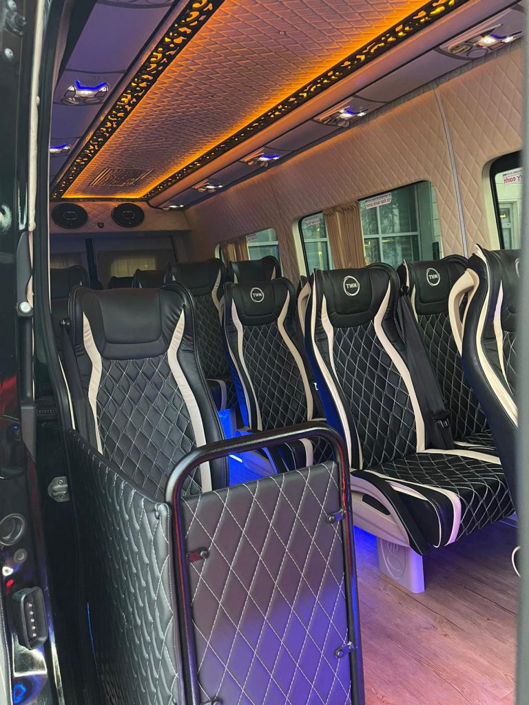 מיניבוס 10 מקומות לחתונה